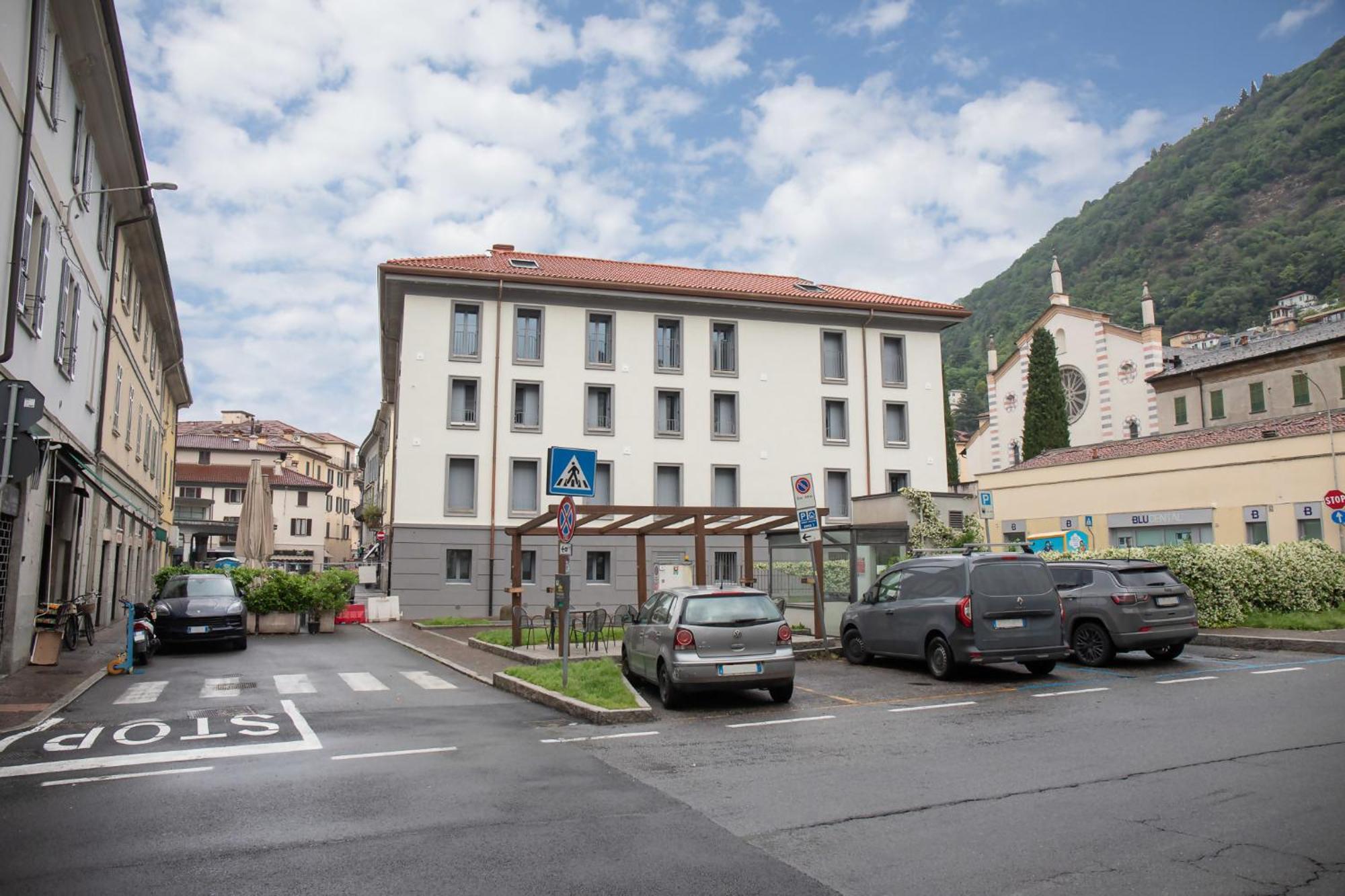 Amendola City View Apartments Suite Romantica Como Exterior photo